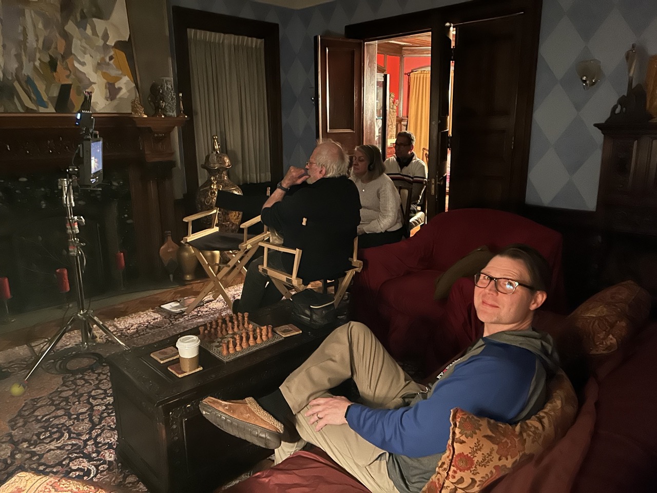 Aaron Daniel Annas on Set