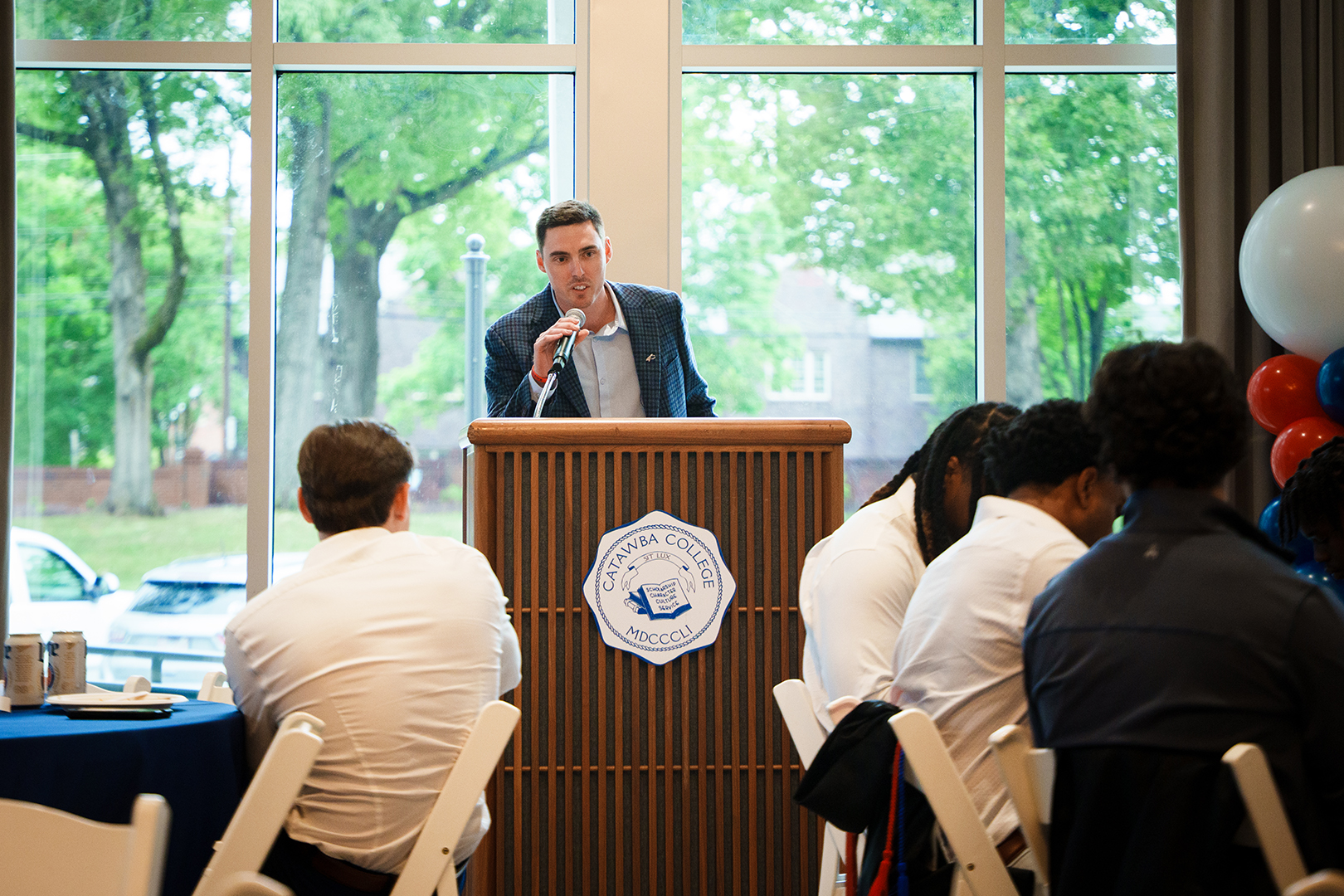 Grad 26 Senior Dinner