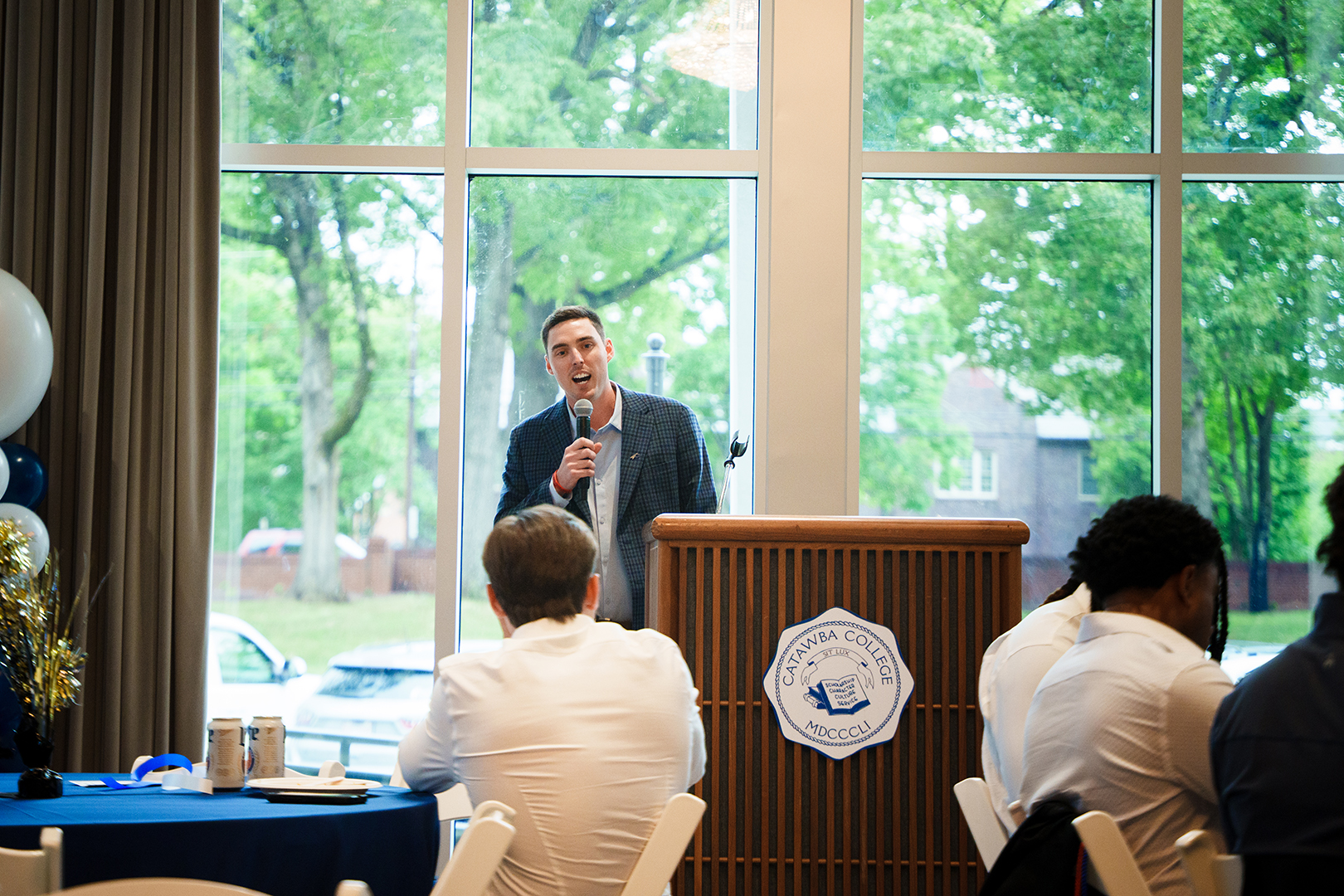 Grad 26 Senior Dinner