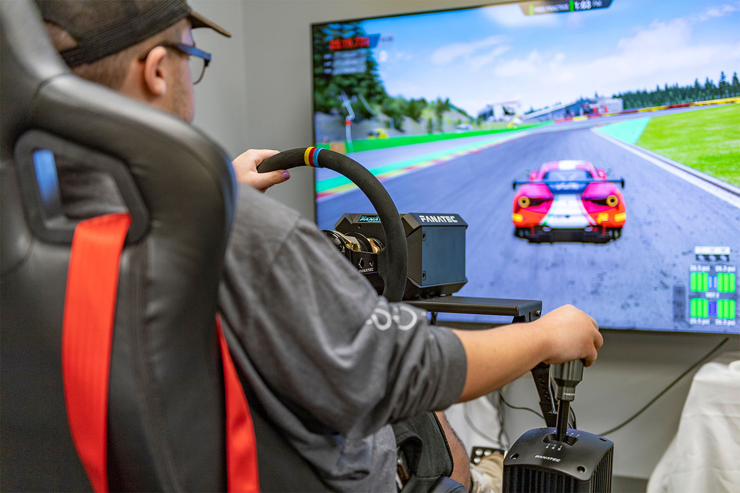 Esports lab - driving simulation game