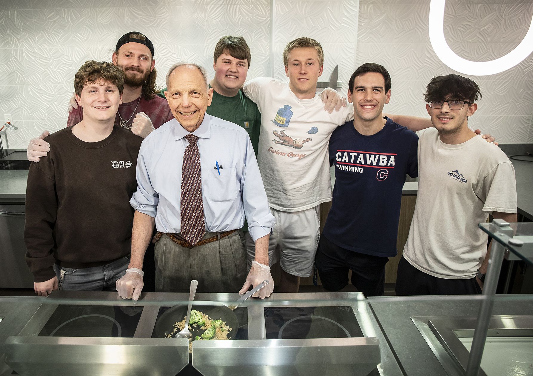 Rev. Dr. Ken Clapp and Students Volunteering